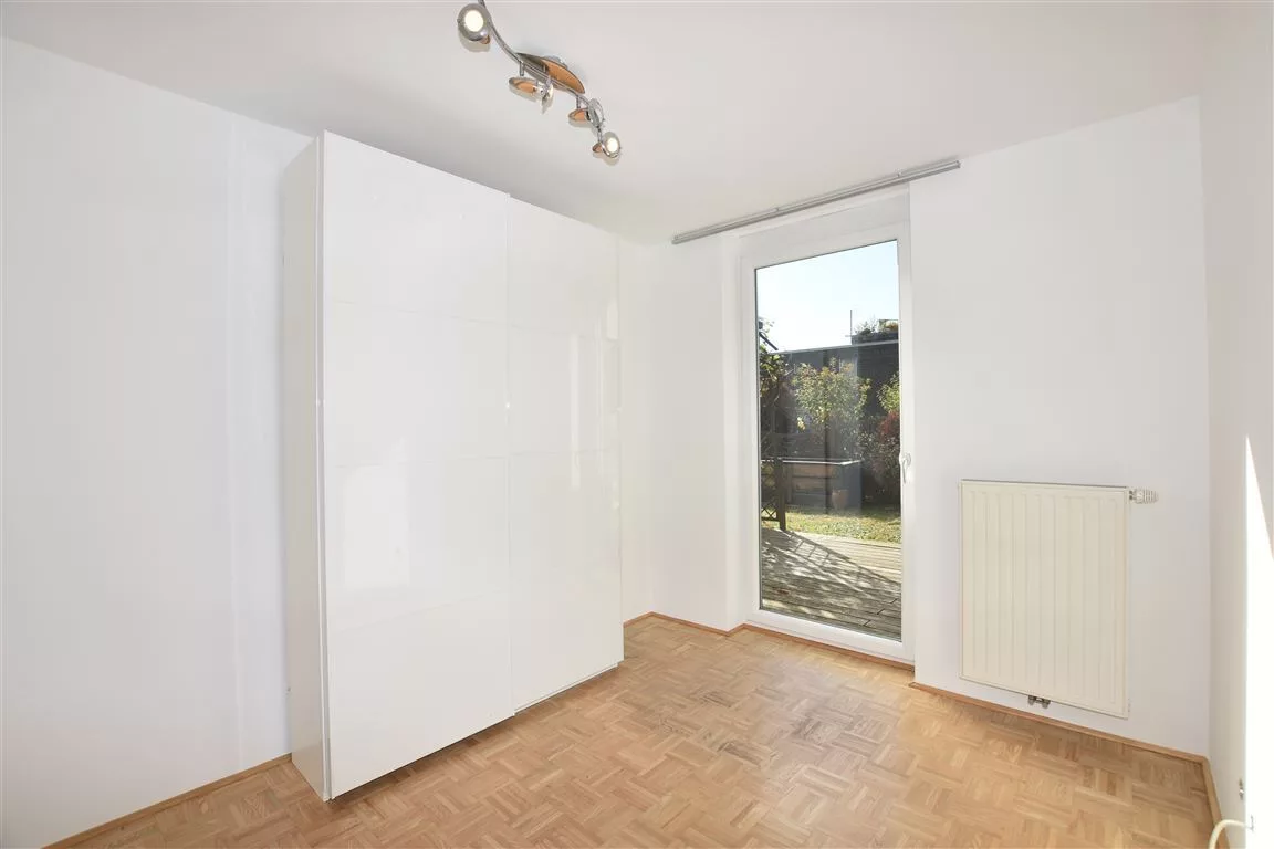 Schlafzimmer 3